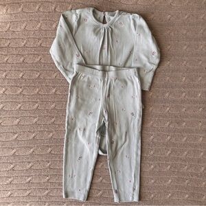 EUC Carter’s Baby Girl Outfit Set, Baby Blue Mouse, 18 Months